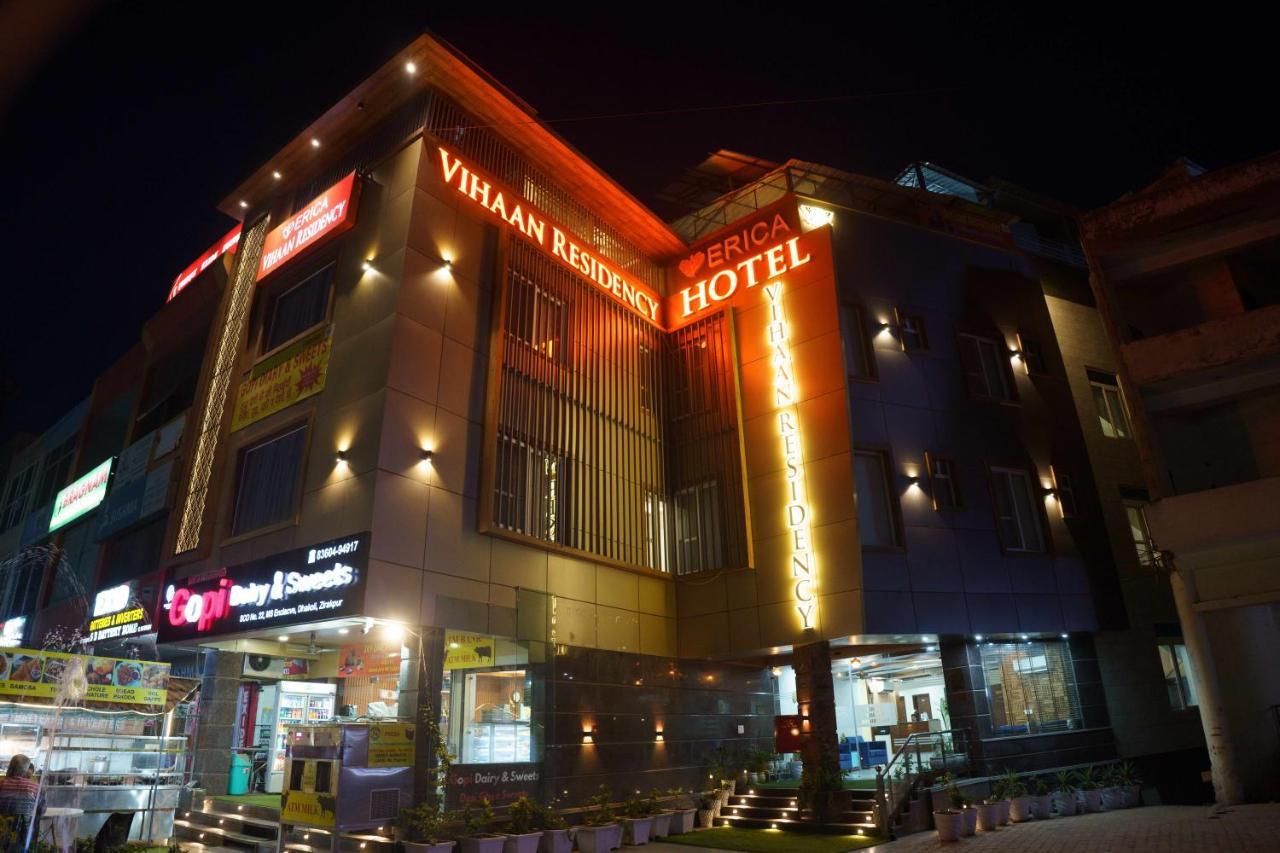 Hotel Vihaan Residency Zirakpur Kültér fotó